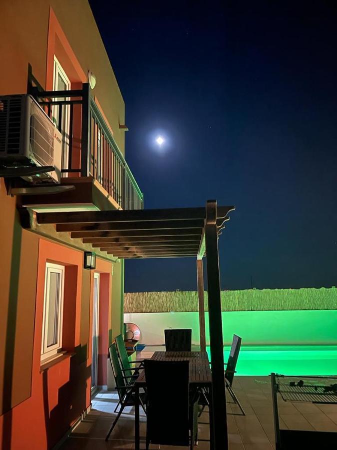 Villa Marie Agradable Y Tranquila Maison Con Piscina Corralejo Exteriér fotografie